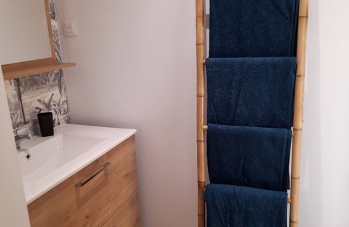 Leffrinckoucke Apartment | Appartement Refait à Neuf