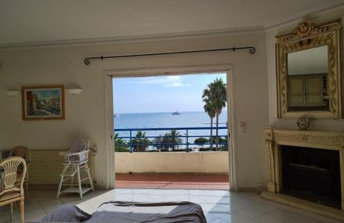 Cap-d'Antibes Apartment | Appartement rooftop vue mer
