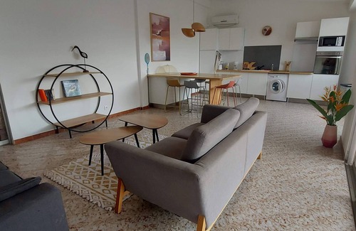 Les Anses-d'Arlets Apartment | Appartement Spacieux et Lumineux à 20m de la Plage !