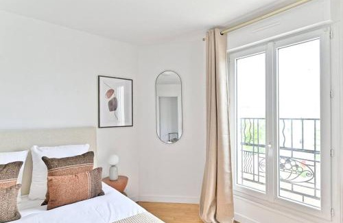 Montreuil Apartment | Appartement spacieux 50m2 Proche de la capitale