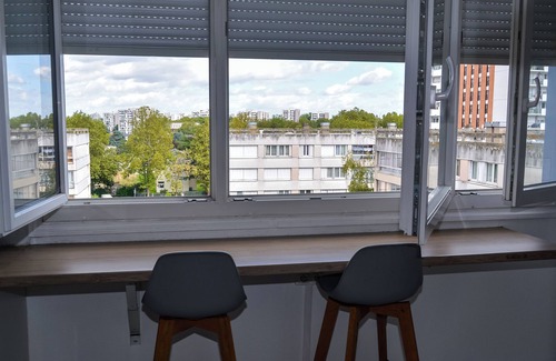 Sevran Apartment | Appartement spacieux proche de Paris et l'aéroport Charles De Gaulle