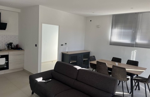 Mosson Apartment | Appartement Standing