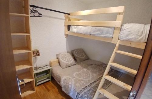Laye Apartment | Appartement station de Laye