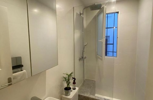 17th Arrondissement Apartment | Appartement studio Paris 17e
