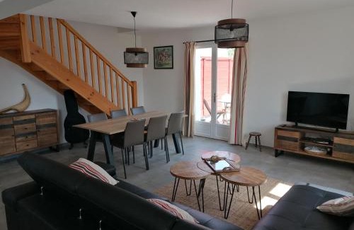 Sare Apartment | Appartement Suhalmendi