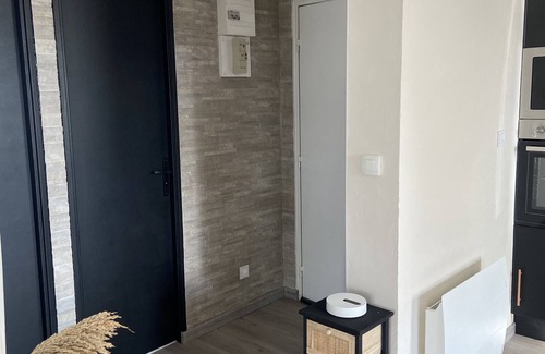 Vitry-le-Francois Apartment | Appartement T1 Joli et Spacieux