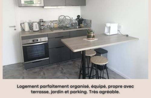Ploufragan House | Appartement T2 indépendant avec terrasse et parking gratuit - Proche palais des congrès-Baie de Saint-Brieuc