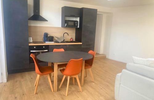 Chatellerault Apartment | Appartement T2 lumineux