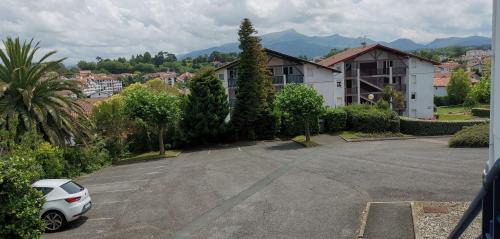 Saint-Jean-de-Luz Apartment | APPARTEMENT T3 vue RHUNE