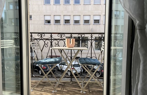 Lons-le-Saunier Apartment | Appartement T4 - 80m2 - Meublé - Centre Ville - Proche Thermes