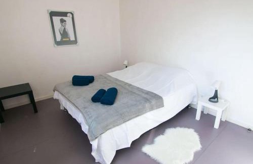 Saint-Jean-de-Daye Apartment | Appartement terrasse