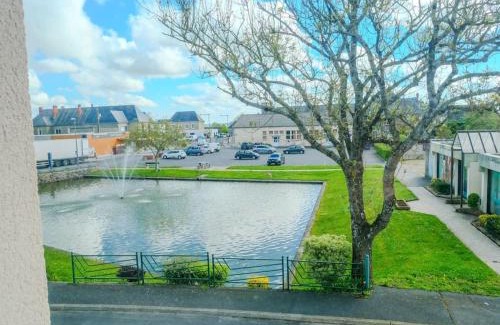Saint-Jean-de-Daye Apartment | Appartement terrasse