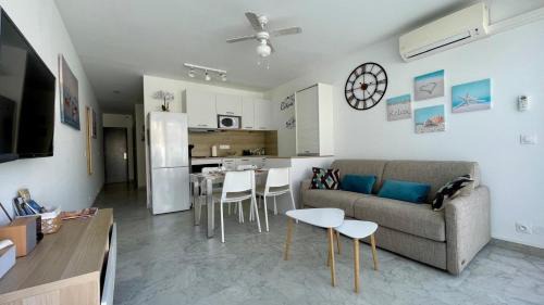 Cavaliere Apartment | Appartement Terrasse, centre-ville, 5 min de la plage