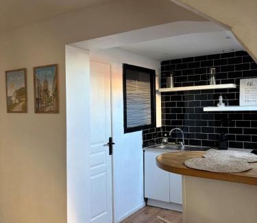 Ville Haute Apartment | Appartement vieille-ville de Boulogne, vue Cathédrale