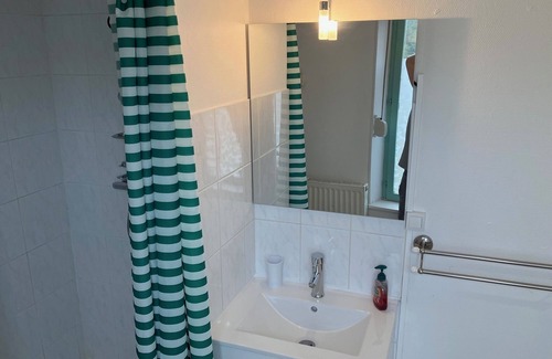 Chaourse Apartment | Appartement Village Verdoyant - Flat in Green Landscape
