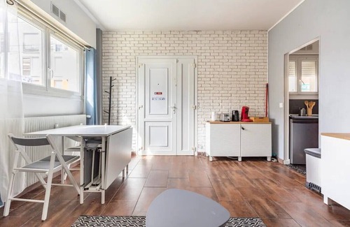 Villeparisis Apartment | Appartement Villeparisis close Roissy CDG, Disneynn
