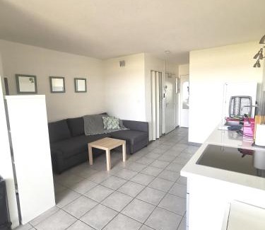 La Cote Radieuse Apartment | Appartement Vue Mer 212