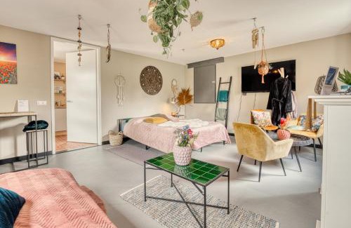 Rijnsaterwoude Apartment | Appartement YCW 'Papillon'