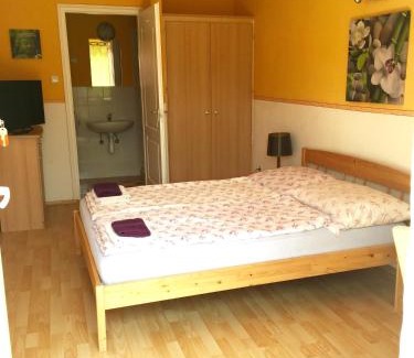 Heviz Apartment | Appartementhaus 5. Jahreszeit
