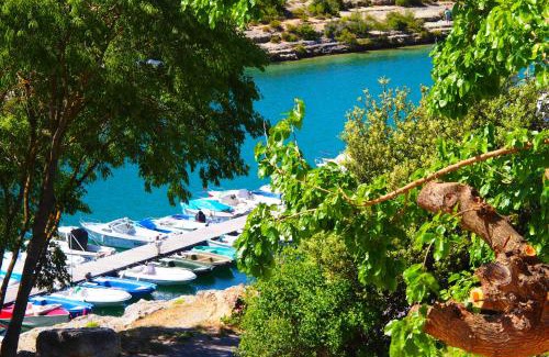 Esparron-de-Verdon Apartment | Appartements Hameau du Port