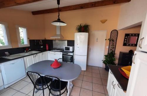 Esparron-de-Verdon Apartment | Appartements Hameau du Port