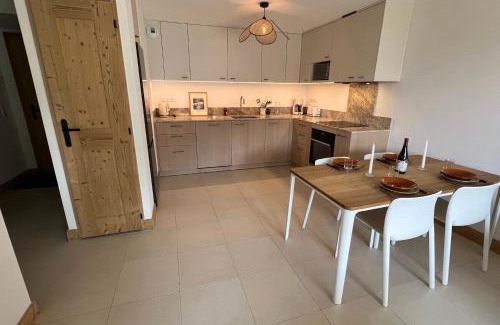 Montalbert House | Appartment Chalet Martin 24 for 4 person