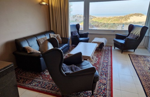 Oostduinkerke-Bad Apartment | Appartment with seaside view and 2 parking spaces