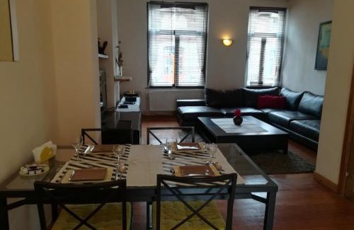Sint-Jans-Molenbeek Apartment | Apparts Chez Odak