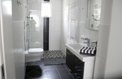Sankt Aldegund Apartment | Appealing apartment in Sankt Aldegund