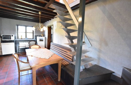 Westouter Ski Chalet | Appealing Chalet in Westouter with Garden