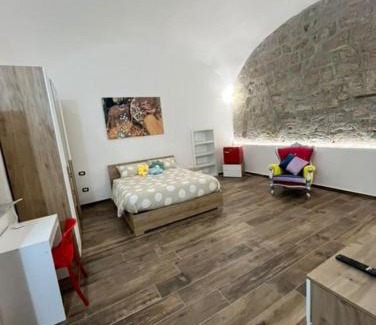 Santa Maria A Vico House | Appia Apartment - Camera Fiorellino