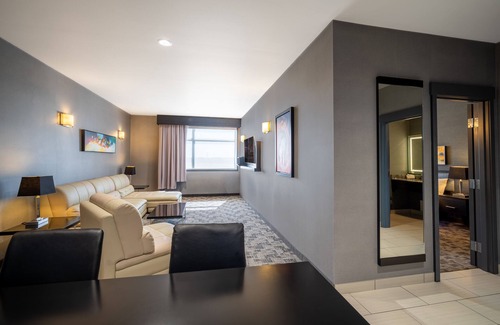 Calgary Hotel | Applause Hotel by CLIQUE