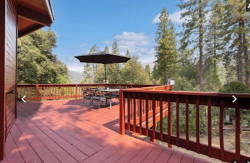 Oakhurst Cabin | Apple Belle Cabin Mountain Escape- Yosemite Cabin