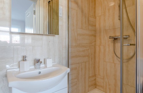 Queensbury House | Apple House Wembley