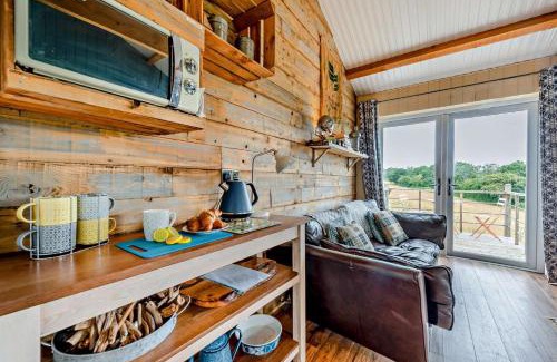 Dre-fach Felindre House | Apple Shack