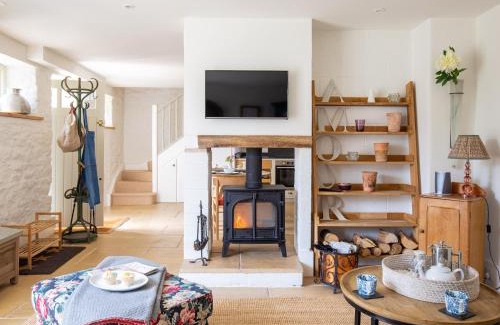 Charlbury House | Apple Store Cottage
