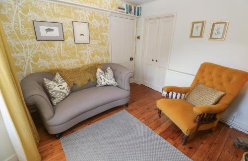 Gweek House | Apple Tree Cottage