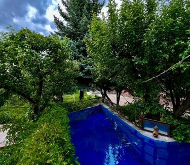 Dzorakap House | Apple Tree Family Home (ECO)