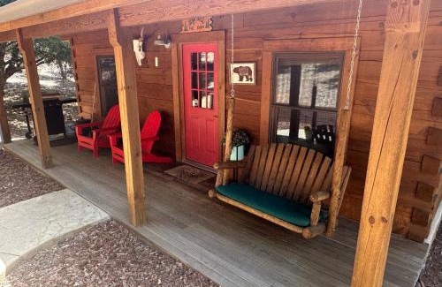 Phoenix Lake-Cedar Ridge House | Apple Valley Cabin