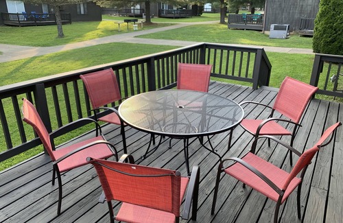 Apple Valley Condo | Apple Valley Lake, Pool and Beaches! Guest Passes available for a fee!n