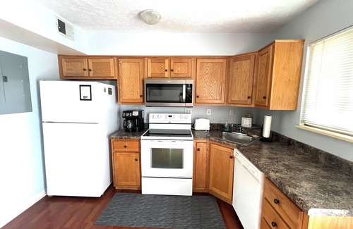 Jamestown Condo | 🍎APPLE VALLEY RESORT🛟Lake Cumberland Condo closest to Wolf Creek Dam & Park!⚓️