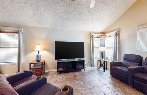 Medical Center District House | Applecreek Retreat