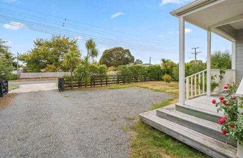 Martinborough House | Applecross Cottage
