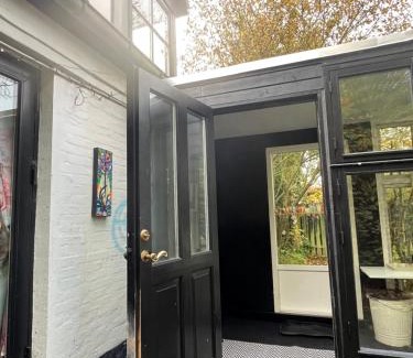 Alleroed Municipality Apartment | AppleFlower farm house and anneks with garden