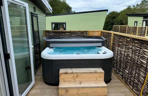 Scalby House | Applegrove Country Park, Scarborough with Private Hot Tubs