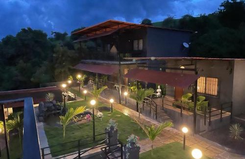 Pune Bed & Breakfast | AppleStays Bogun Villa Retreat