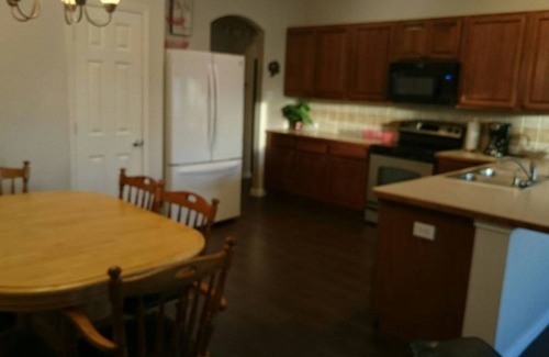 Melissa House | Applewood House - Available Monthly