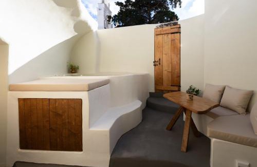 Episkopi Gonias House | Approxi Cave: 2-Bedroom Retreat