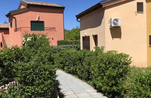 Palasca Apartment | APPT 4-6 PERS POOL/AIR CONDITIONING/BEACH 200M/CLOSE TO RUSSE ISLAND