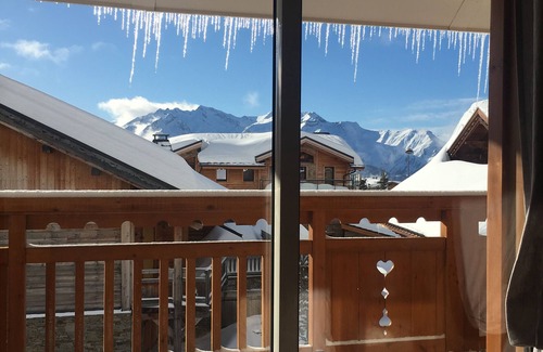 Cognet Apartment | Appt 73 m2 T4 LUXURY At the foot of the slopes 3 CH 2 Bathrooms 2 Parking 1 Garage refurbished!